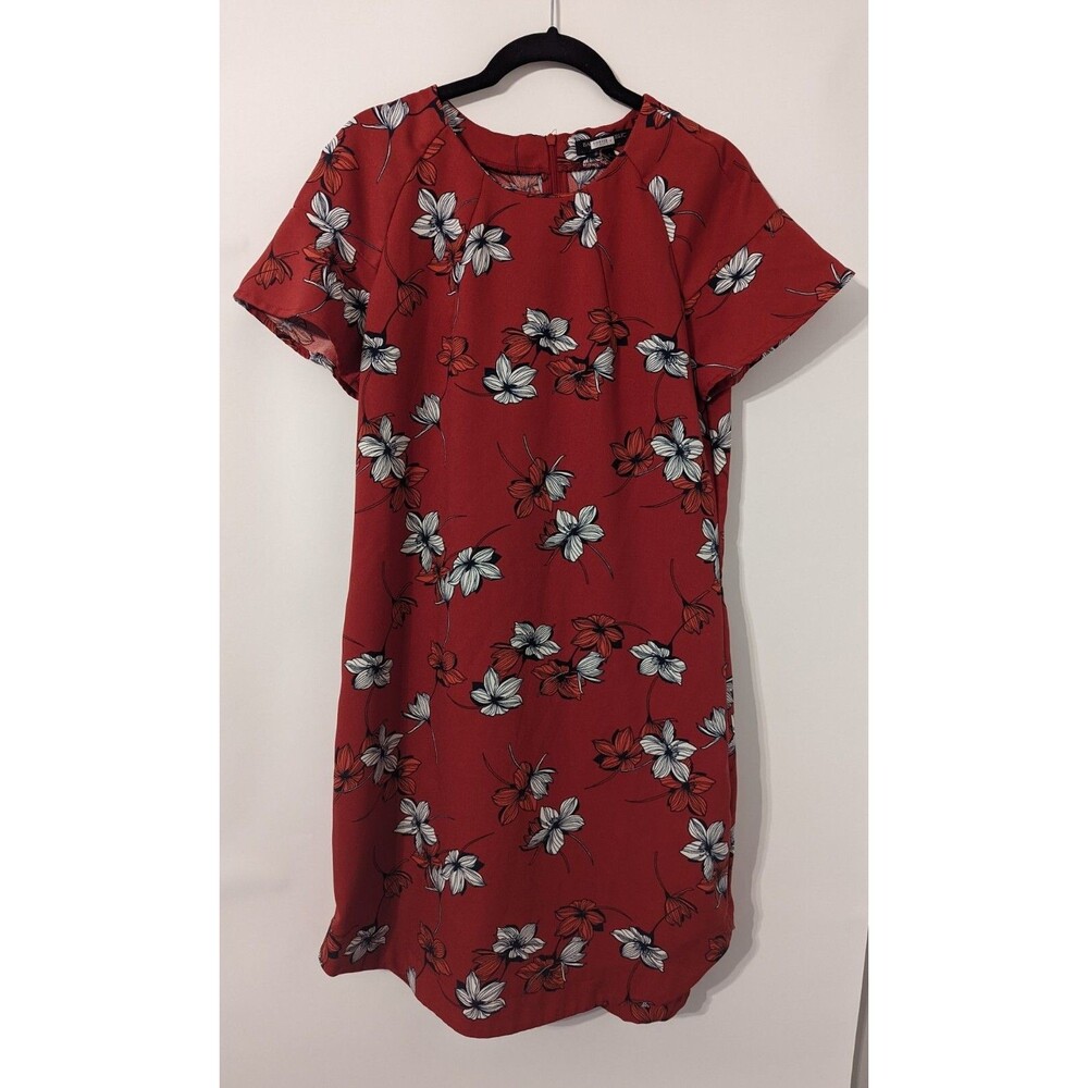Banana Republic Dress Size 4 Red Short Sleeve Crew Neck Back Zip Shift Floral